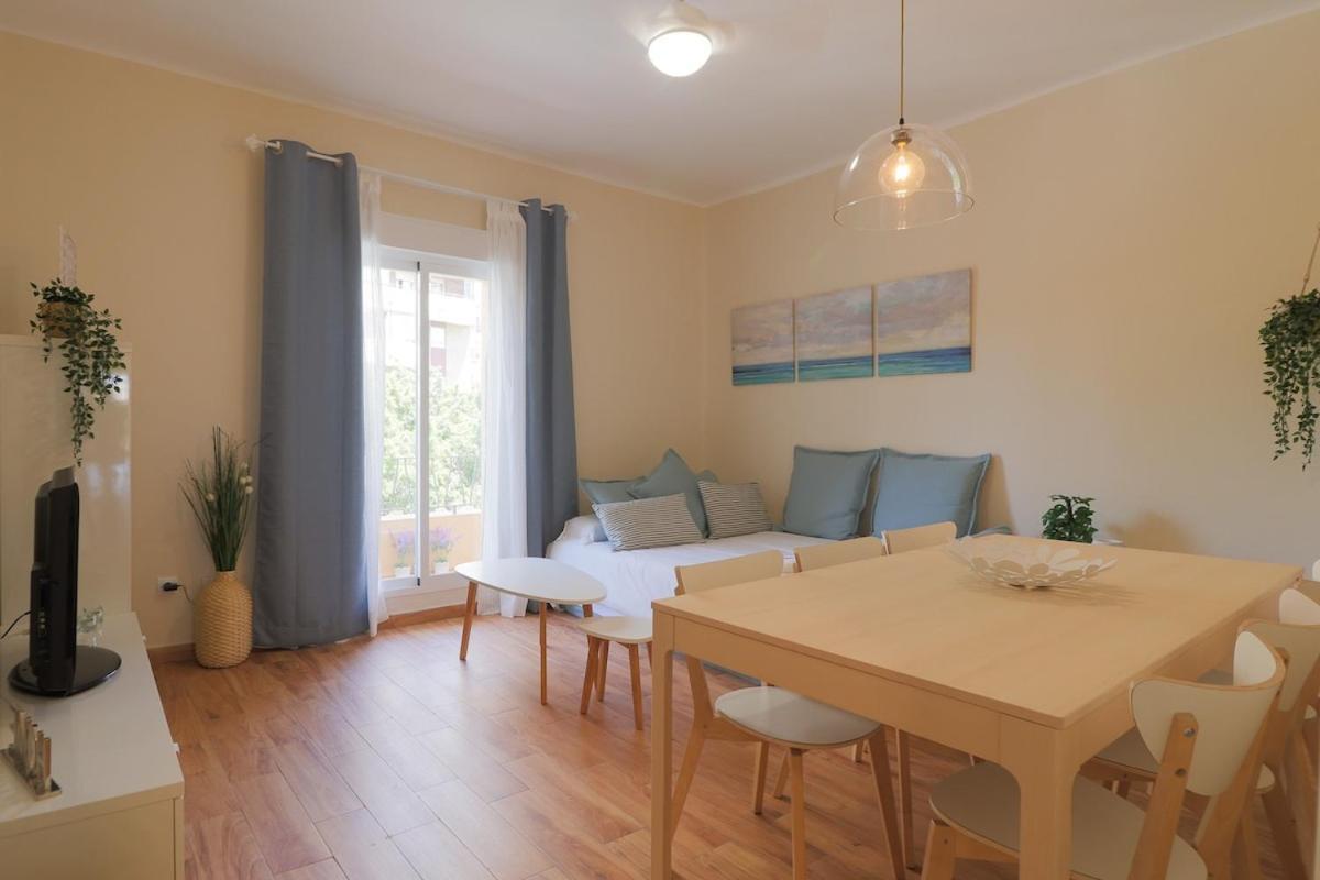 C102 - Huge And Stylish 5 Bedroom By The Center Málaga Buitenkant foto